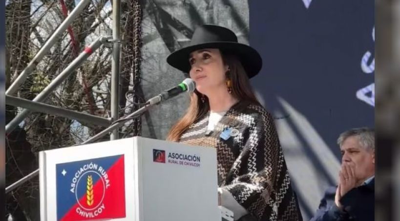 Villarruel le reclamó a Milei una reforma impositiva para los productores rurales